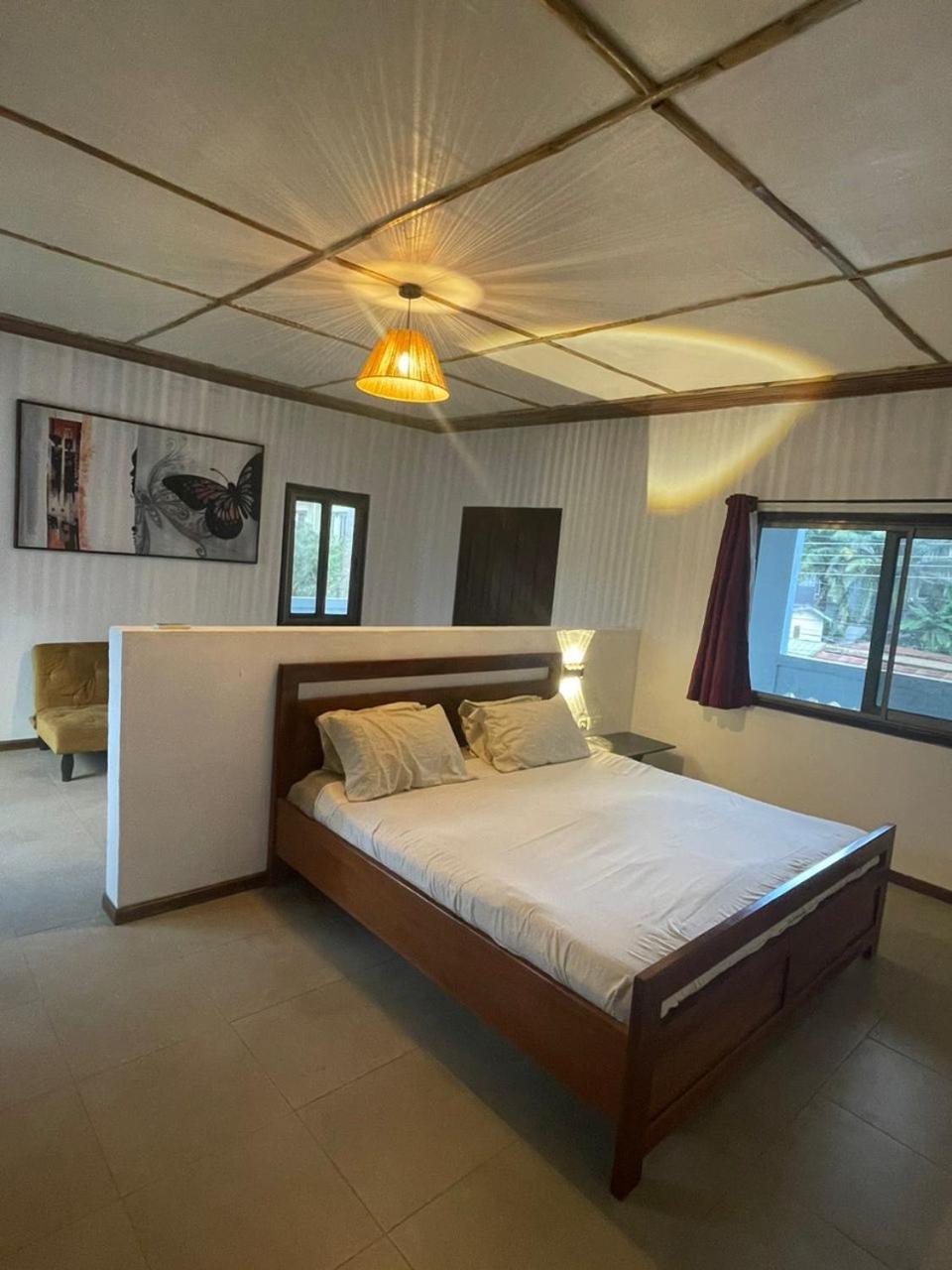 Omanye Lodge Accra Eksteriør bilde